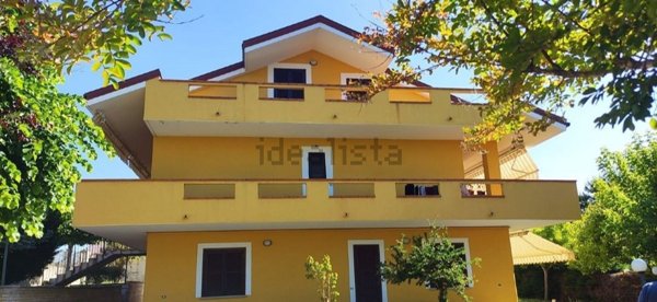 casa indipendente in vendita a Bucchianico