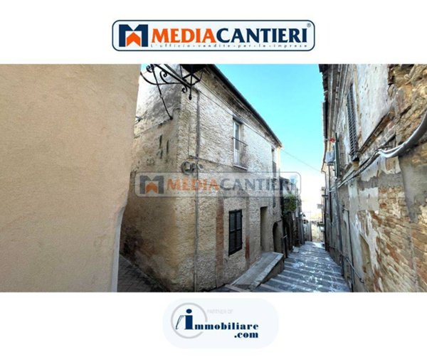 casa indipendente in vendita a Bucchianico