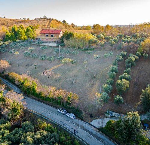casa indipendente in vendita a Bucchianico in zona Feudo