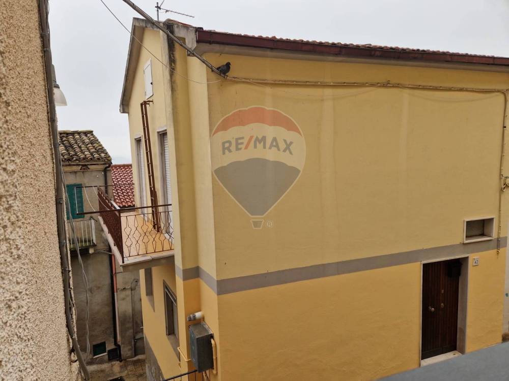 casa indipendente in vendita a Bucchianico