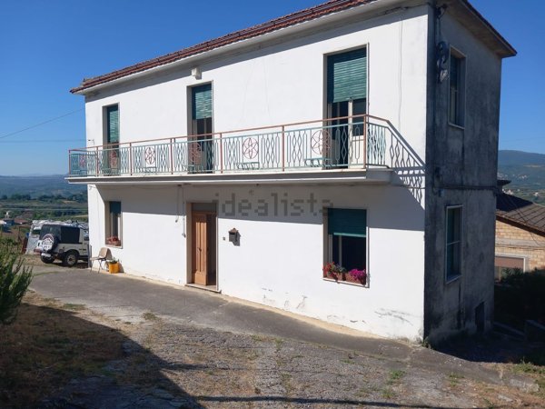 casa indipendente in vendita a Bucchianico in zona Cervinelli