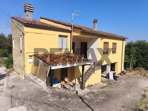 casa indipendente in vendita a Bucchianico in zona Feudo