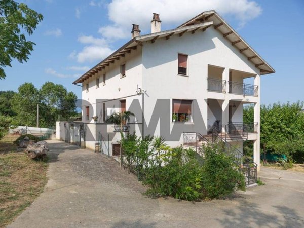 casa indipendente in vendita a Bucchianico in zona Feudo
