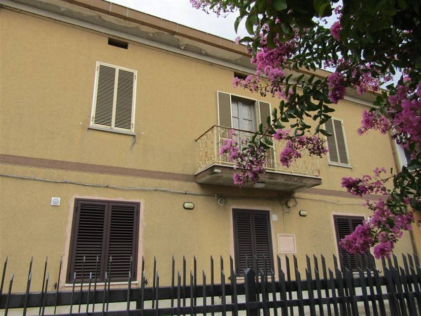 appartamento in vendita a Canosa Sannita