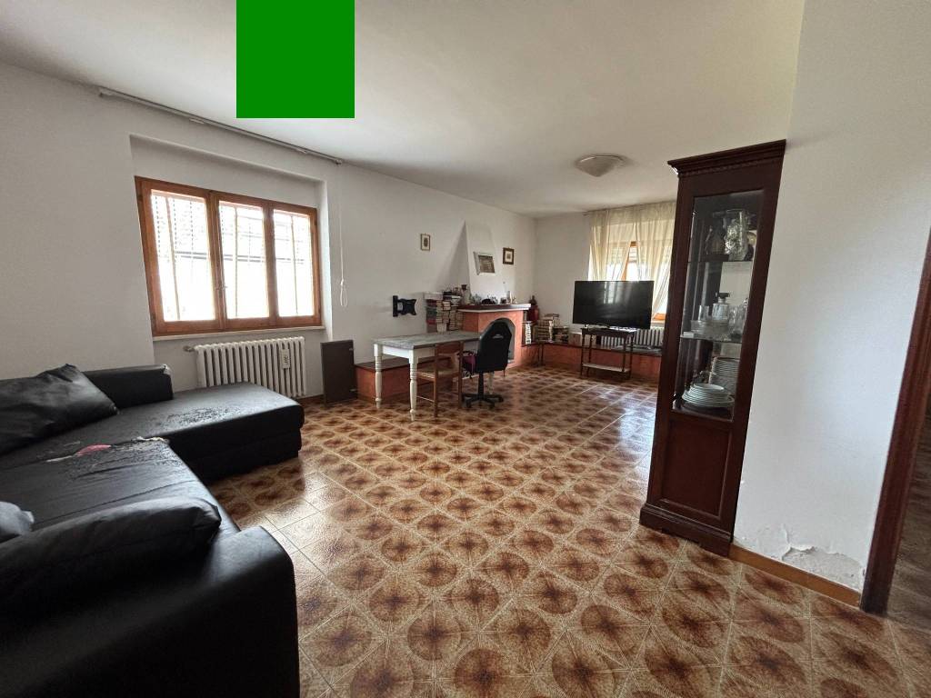 casa indipendente in vendita a Canosa Sannita