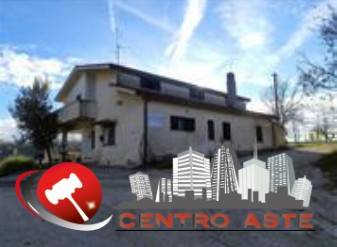 casale in vendita a Canosa Sannita