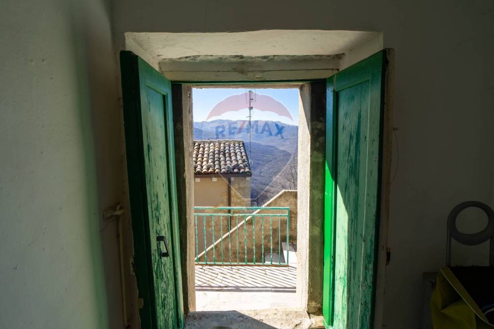 casa indipendente in vendita a Carunchio