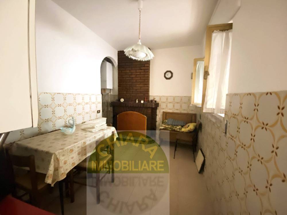 casa indipendente in vendita a Carunchio