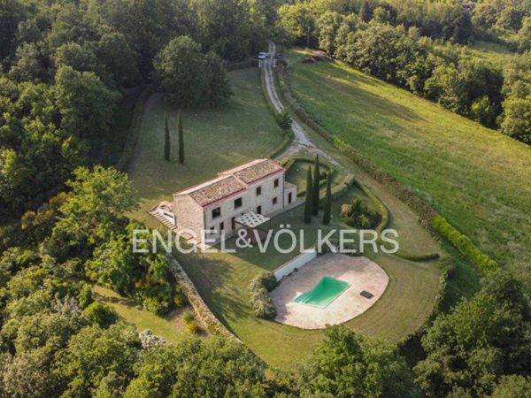 casa indipendente in vendita a Carunchio