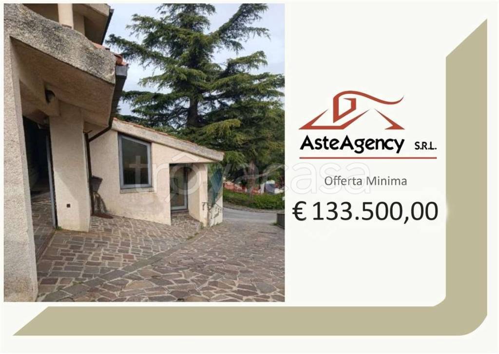 casa indipendente in vendita a Carunchio