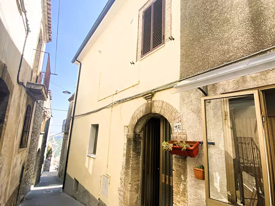 casa semindipendente in vendita a Carunchio