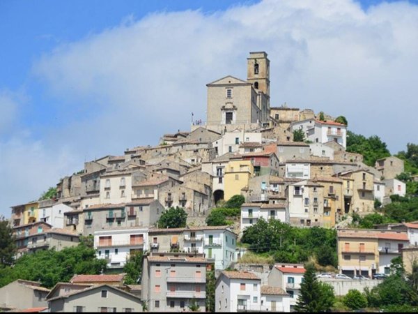 casa indipendente in vendita a Carunchio