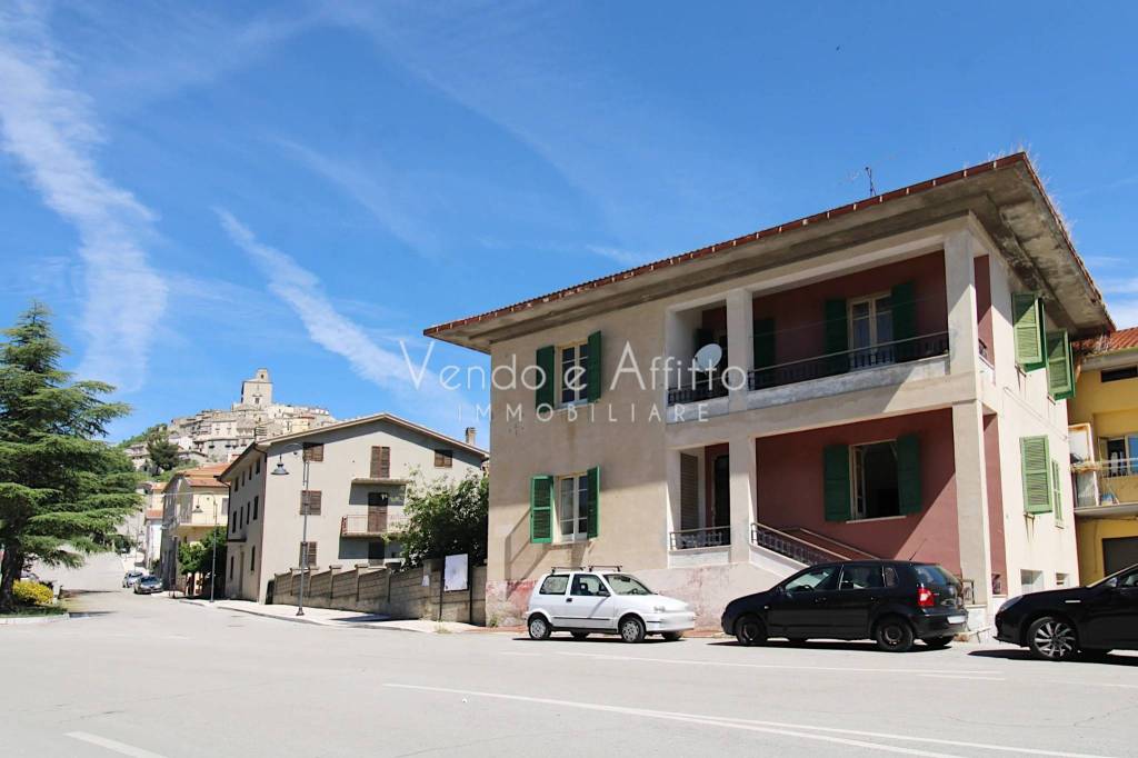 casa indipendente in vendita a Carunchio