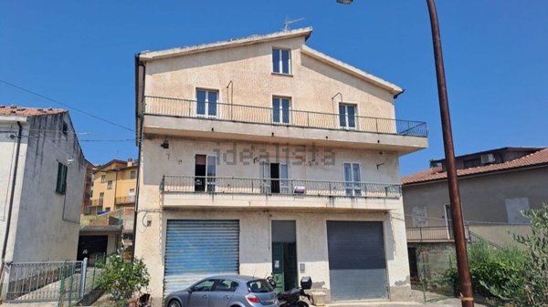 appartamento in vendita a Carunchio in zona Cerreto