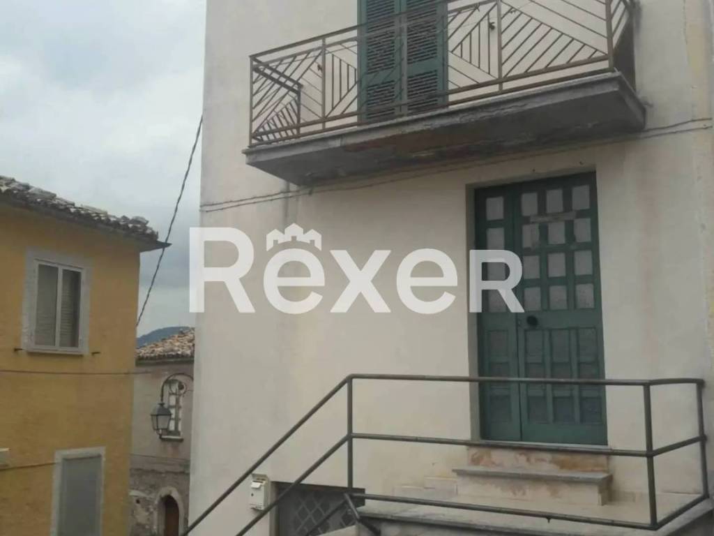 casa indipendente in vendita a Carunchio in zona Cerreto