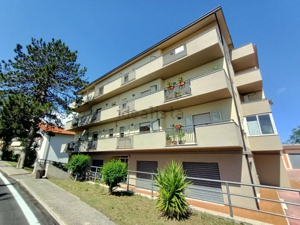 appartamento in vendita a Casacanditella
