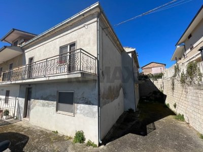 casa semindipendente in vendita a Casacanditella in zona Semivicoli
