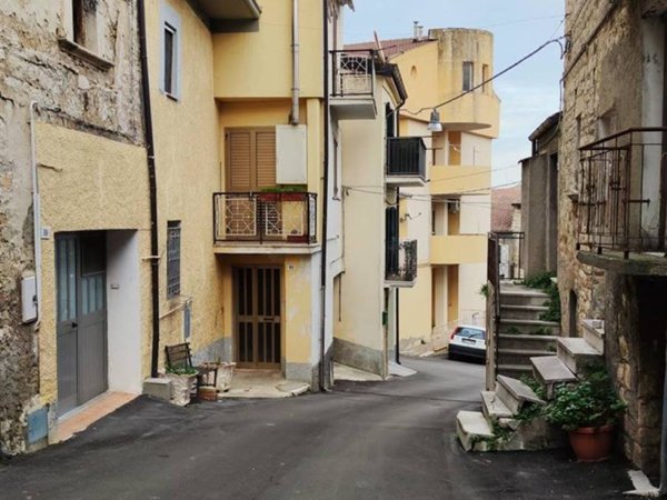 casa indipendente in vendita a Casalanguida