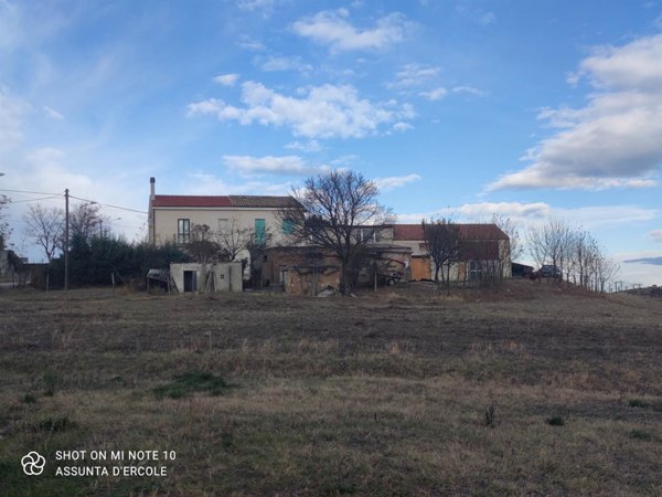 appartamento in vendita a Casalanguida in zona Valloni