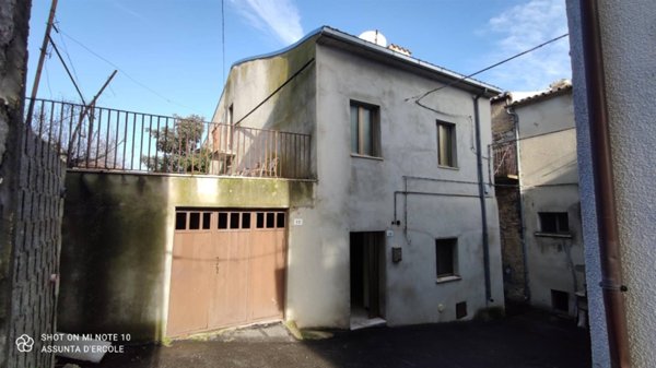 casa indipendente in vendita a Casalanguida in zona Cese