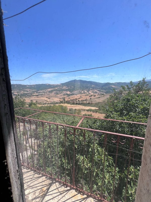 casa indipendente in vendita a Casalanguida