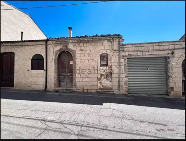 casa indipendente in vendita a Casalanguida in zona Cese
