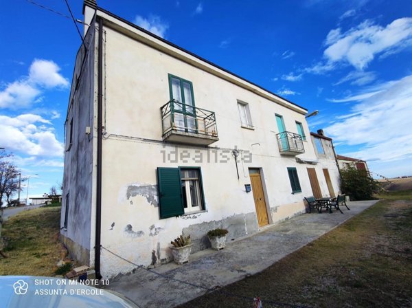 appartamento in vendita a Casalanguida in zona Valloni