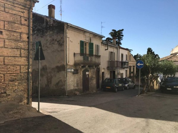 casa indipendente in vendita a Casalbordino
