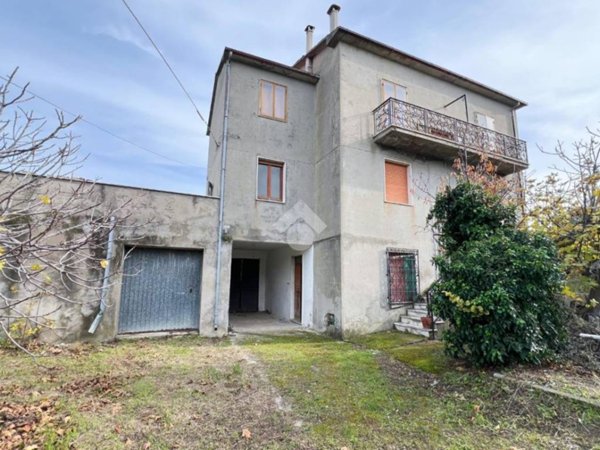 intera palazzina in vendita a Casalbordino