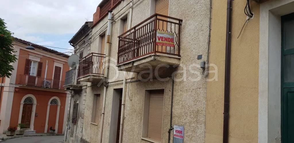 casa indipendente in vendita a Casalbordino