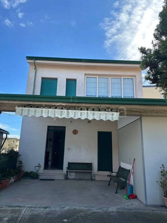 casa indipendente in vendita a Casalbordino in zona Miracoli