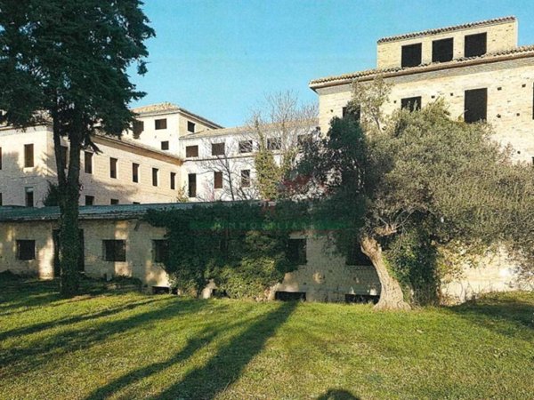 intera palazzina in vendita a Casalbordino in zona Miracoli