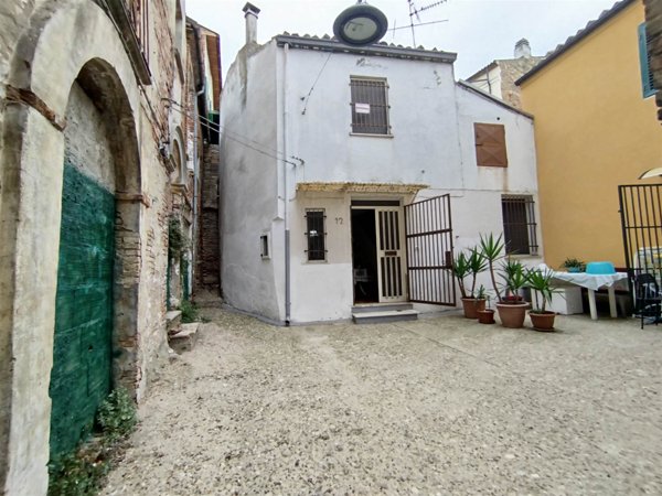 casa indipendente in vendita a Casalbordino in zona Miracoli