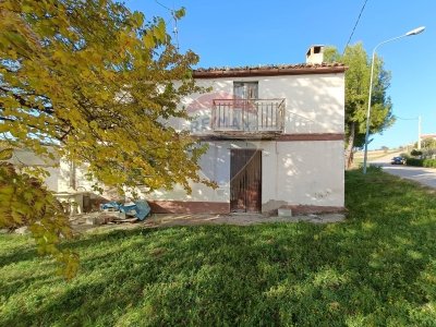 casa indipendente in vendita a Casalbordino