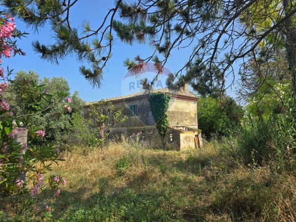 casa indipendente in vendita a Casalbordino