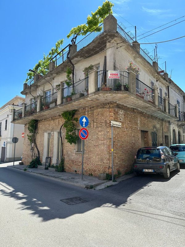 casa semindipendente in vendita a Casalbordino