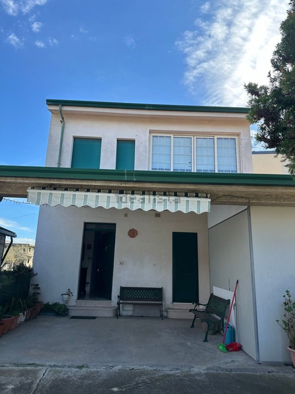 casa indipendente in vendita a Casalbordino in zona Miracoli