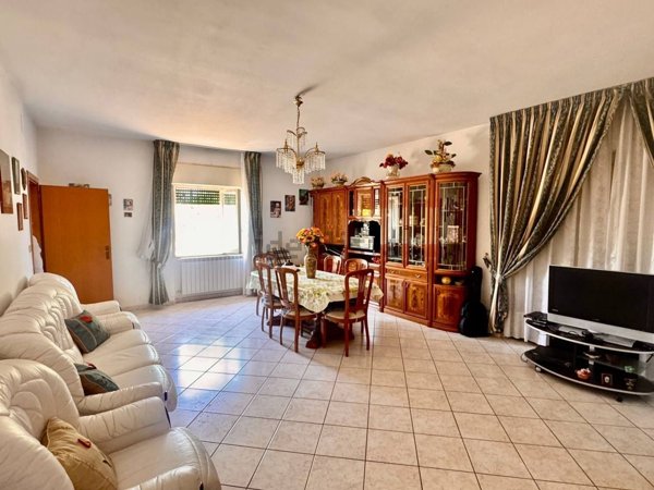 casa indipendente in vendita a Casalbordino in zona Miracoli