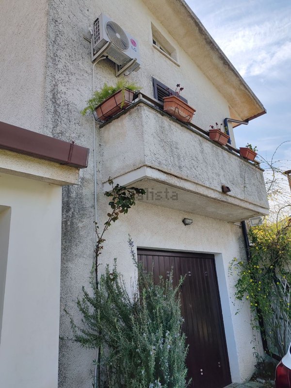 casa indipendente in vendita a Casalbordino in zona Miracoli