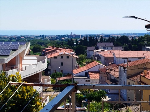 casa indipendente in vendita a Casalbordino in zona Miracoli