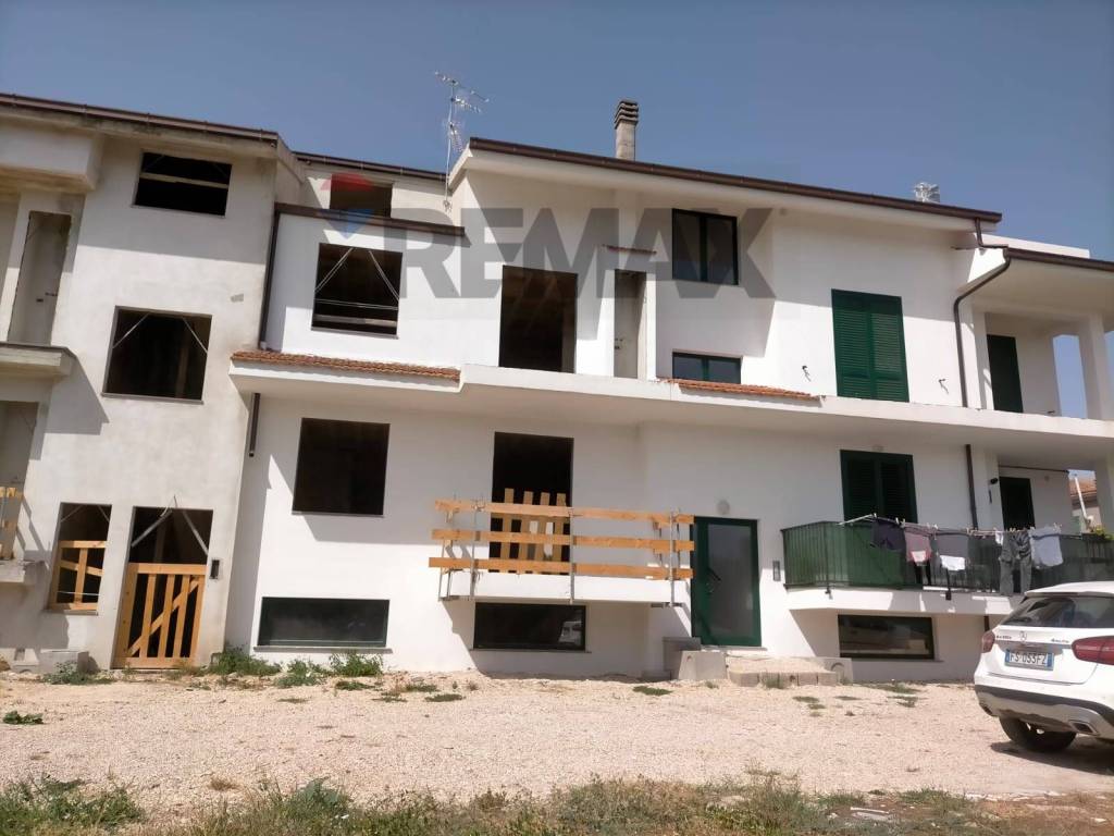 appartamento in vendita a Casalbordino in zona Miracoli
