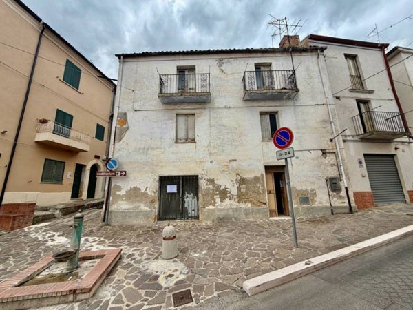 casa indipendente in vendita a Casalbordino