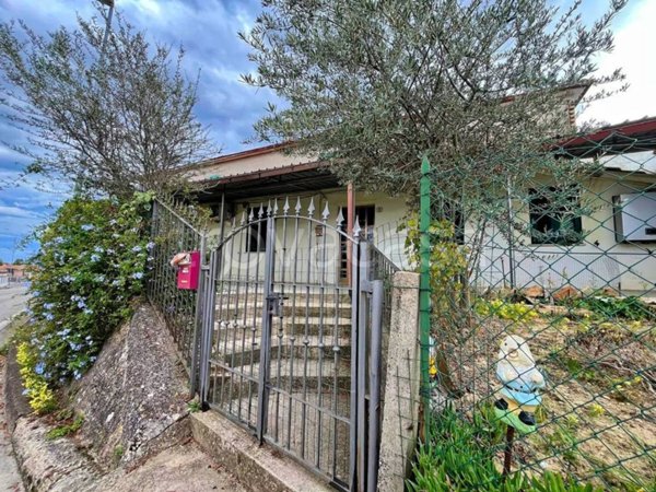 appartamento in vendita a Casalincontrada
