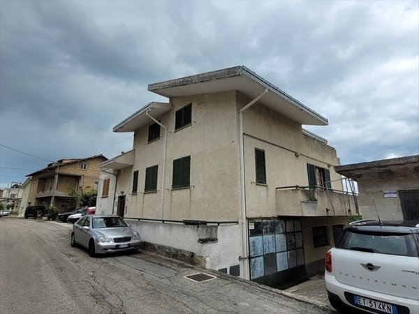 appartamento in vendita a Casalincontrada