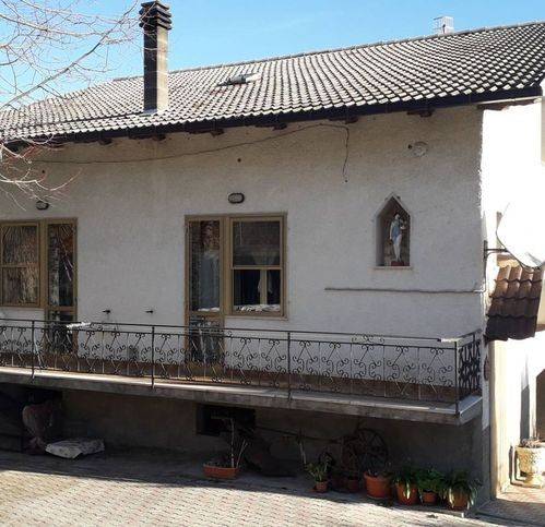 casa indipendente in vendita a Casalincontrada