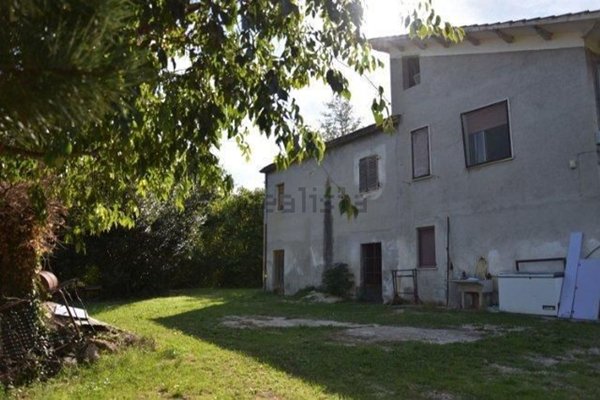 casa indipendente in vendita a Casalincontrada