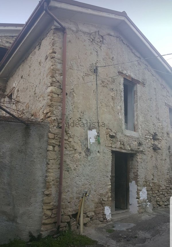 appartamento in vendita a Casalincontrada