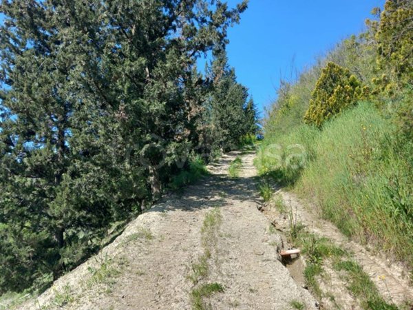 casa indipendente in vendita a Casalincontrada
