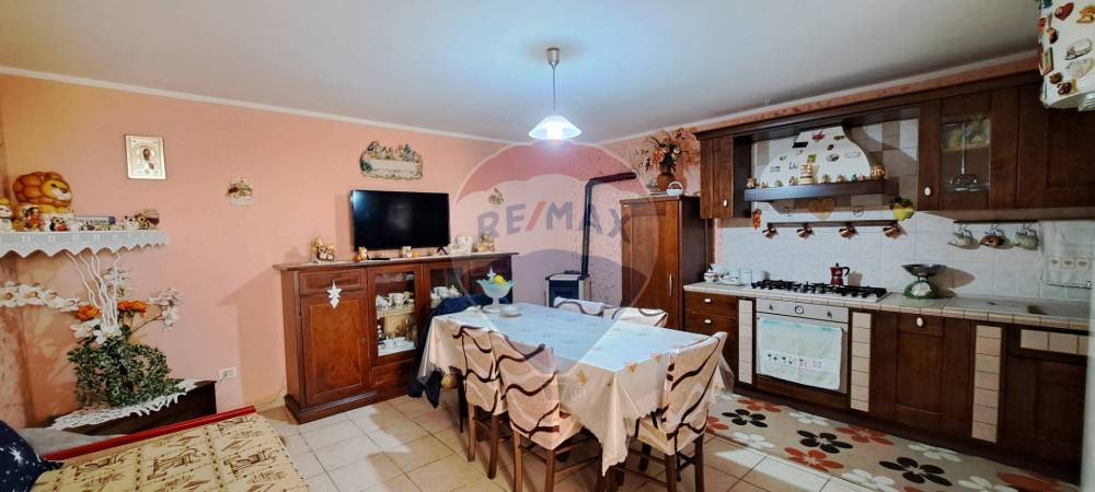 casa indipendente in vendita a Casoli in zona Quarto da Capo