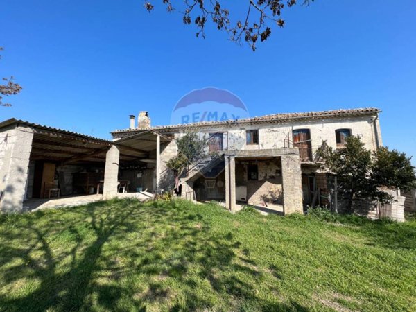 terreno agricolo in vendita a Casoli in zona Minco di Lici